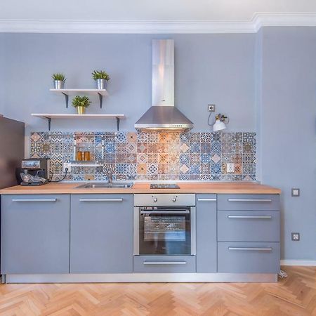 Dondukov Boulevard Two Bedroom Designer Suite Sofia Extérieur photo