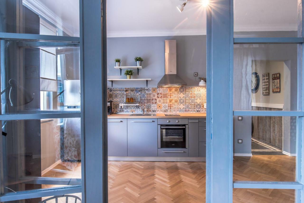 Dondukov Boulevard Two Bedroom Designer Suite Sofia Extérieur photo